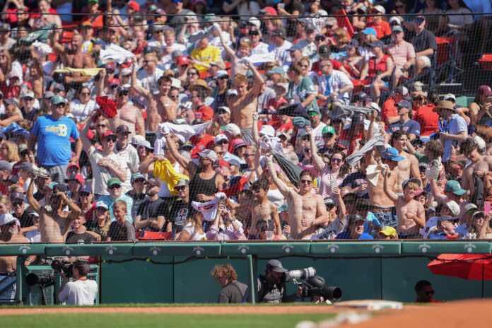 Red Sox Win 13 Straight, Best Streak Since 1948