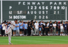 Former Slugger Returns to Fenway as Giants Face Red Sox Former Slugger Returns to Fenway as Giants Face Red Sox