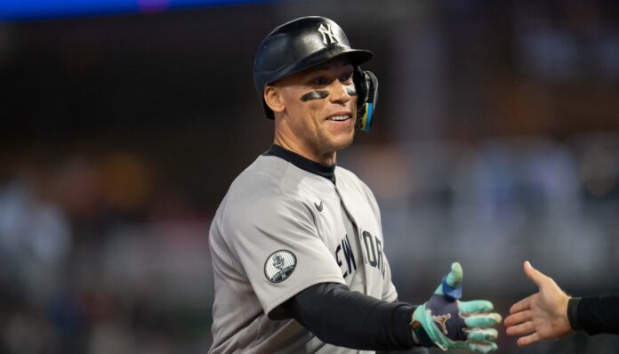 BASEBALL-MLB-MIN-NYY Judge Pushes Yankees To Play Him Against Red Sox In Wild Card